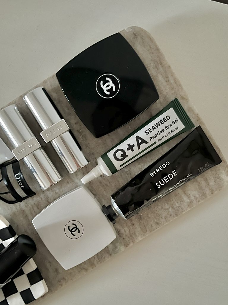 Q+A Seaweed Peptide Eye Gel Recenzija